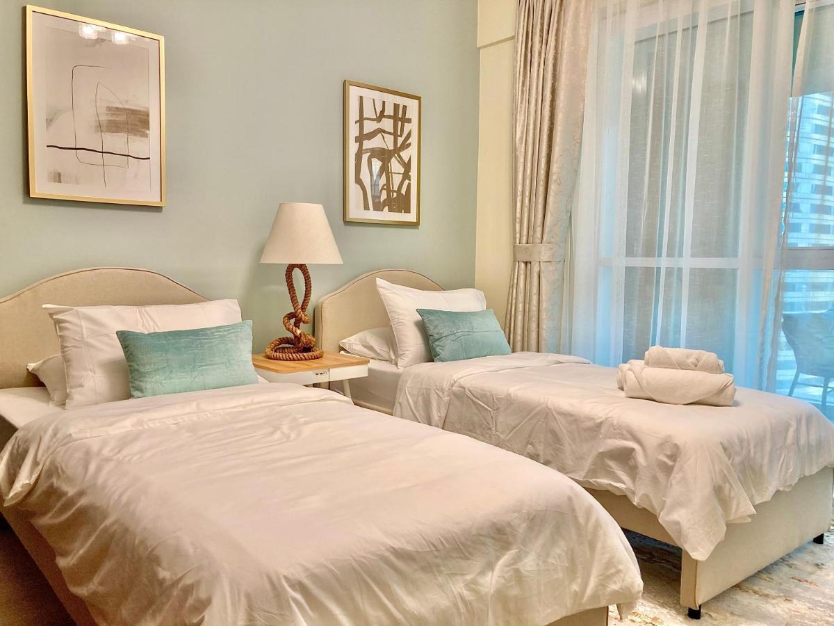 White Sage - Lakefront Amidst Parks With Access Dubai